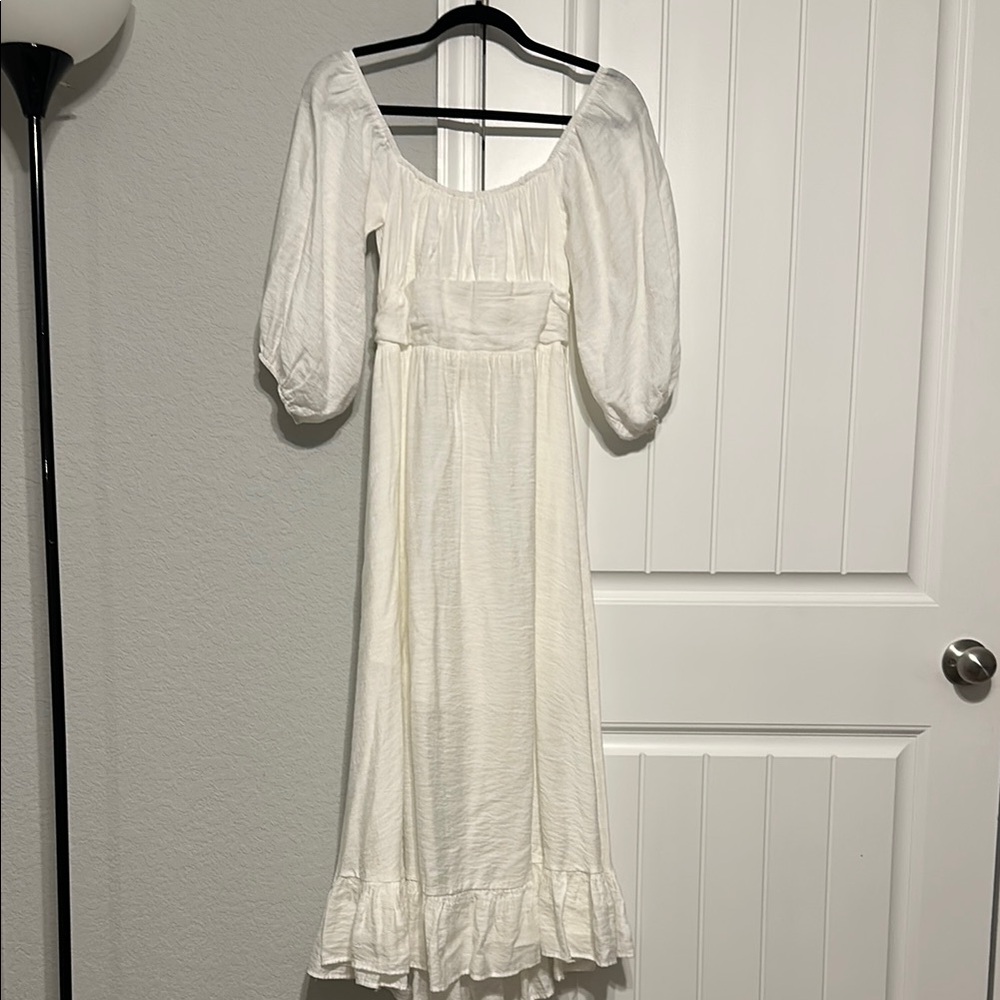 Elegant White Puff Sleeve Dress